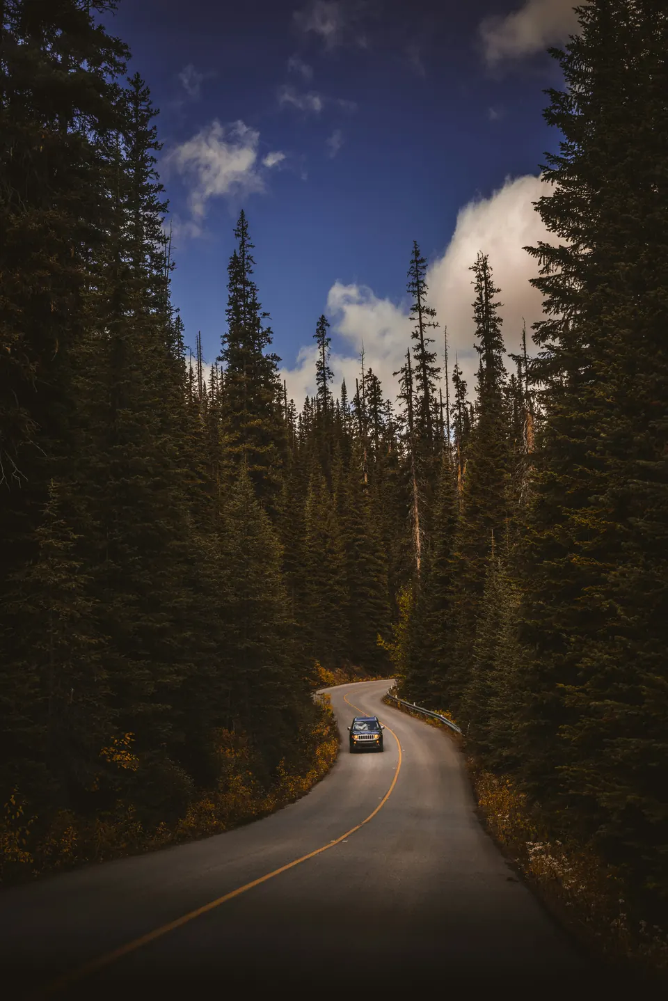 A scenic road for an outstation journey